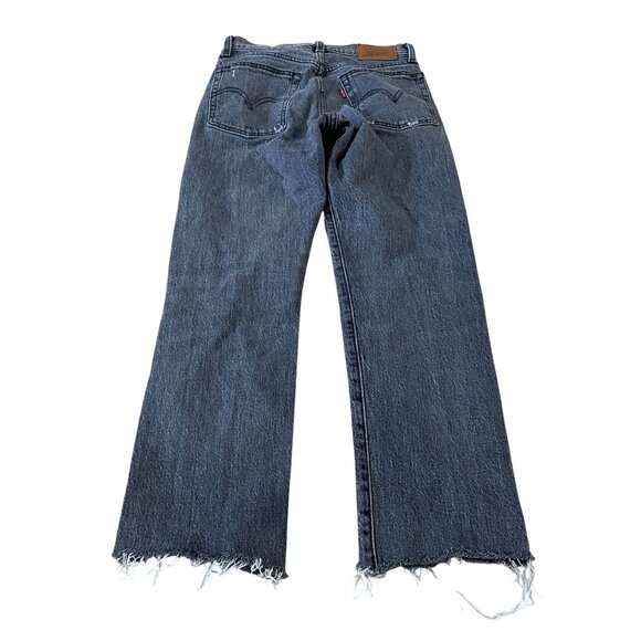 Levi's Premium Wedgie Straight Jeans Women's Size 24x26 Crop Legs Button Fly - Picture 8 of 8